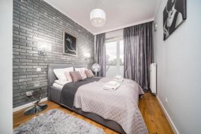 Krypska 13 by Homeprime Warsaw
